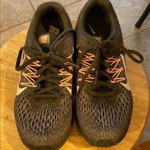 Nike Air Zoom Winflow 5 Woman’s Running Shoes